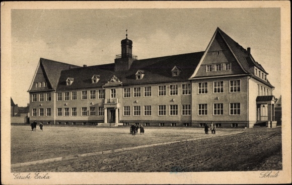Ak Laubusch Lauta in der Oberlausitz, Grube Erika, Schule