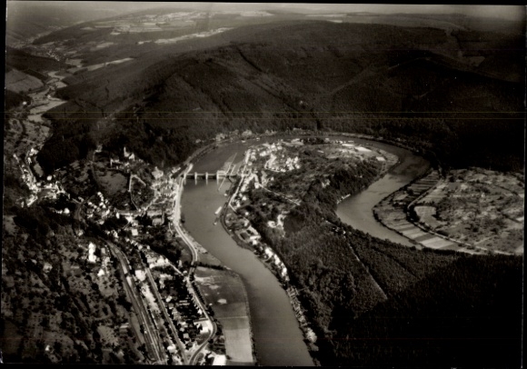 Ak Hirschhorn am Neckar Hessen, Luftaufnahme von  Fluss, Wald, Burg