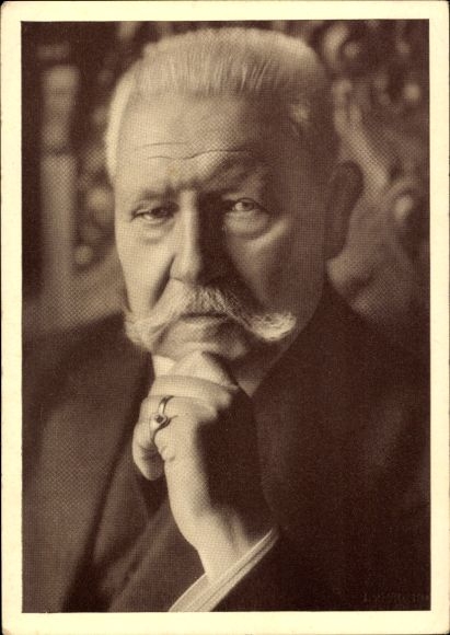 PC Reich President Paul von Hindenburg, portrait