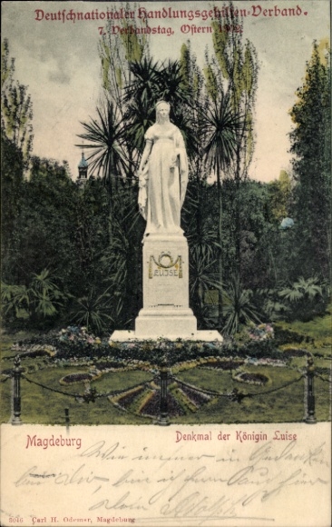Postcard Magdeburg on the Elbe, Monument to Queen Luise