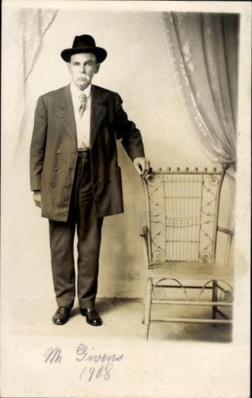 10 old photo PC men, various motifs