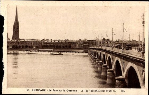 10 old PCs Bordeaux, different views