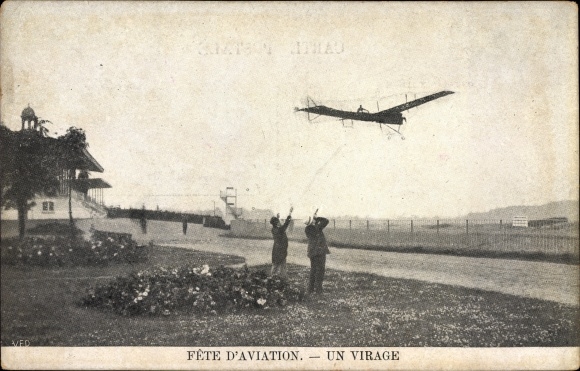 Postcard Fête d&#39;Aviation, Un Virage, plane, spectators