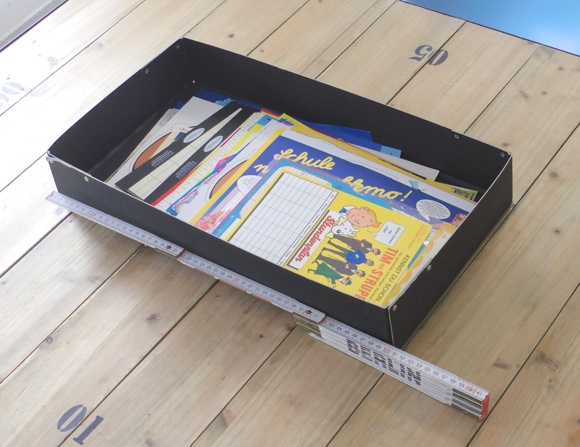 Mehr als 100 Stundenpläne (unbenutzt) mit Comic Motiven z.B. Disney, Toones, Lucky Luke