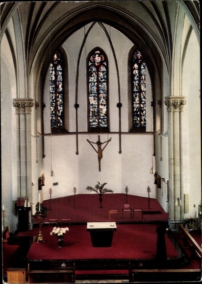 Postcard Hilfarth Hückelhoven North Rhine-Westphalia, Catholic parish church of St. Leonhard, view of the pulpit