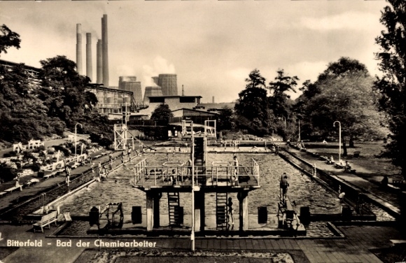Postcard Bitterfeld in Saxony-Anhalt, bath of the chemical workers, beautiful bathing area, industrial facilities i