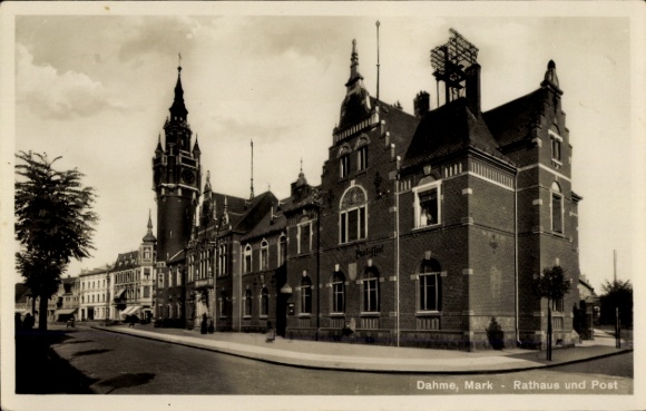 Postcard Dahme in der Mark, town hall and post office, street view