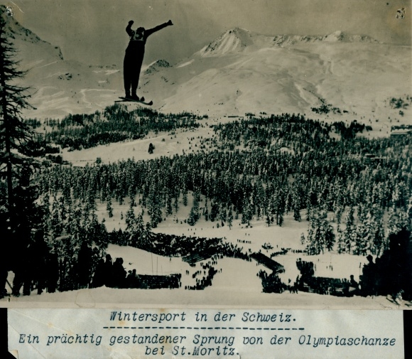 Photo Sankt Moritz Graubünden Canton, jump from the Olympic ski jump, winter sports