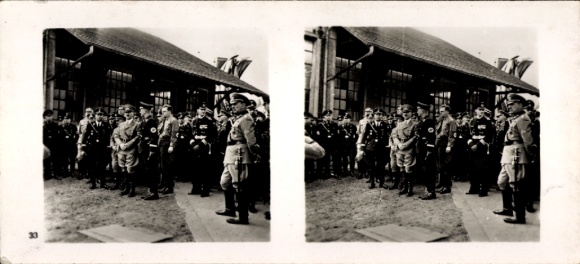 Stereo Raumbild Foto "Großdeutschlands Wiedergeburt" Nr. 33, Hitler in der Grazer Waggonfabrik