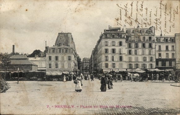 Ak Neuilly sur Seine, Saint James, 7. NEUILLY, Platz und Straße,  Architektur, Marktstände, Mensc