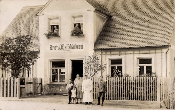 Foto Ak Spreewiese Klix Großdubrau in Sachsen, Brot- und Weißbäckerei
