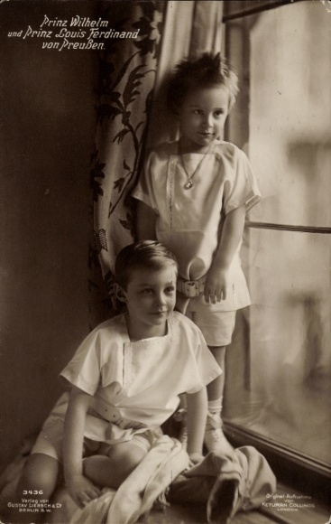 Postcard Prince Wilhelm of Prussia, Prince Louis Ferdinand, child portrait