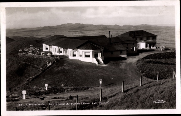Postcard Puy de Dome France, L&#39;Hotellerie