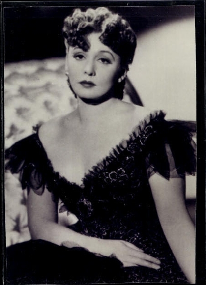 99 press photos Zarah Leander, portraits and film scenes