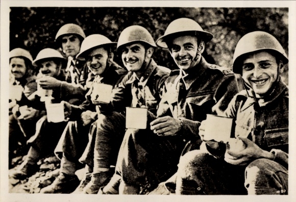 Photo Thessaloniki Greece, English and Greek soldiers on the Saloniki front, World War II