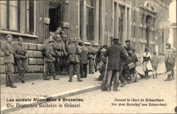 PC Schaerbeek Schaarbeek Bruxelles Brussels, German soldiers in uniforms, train station