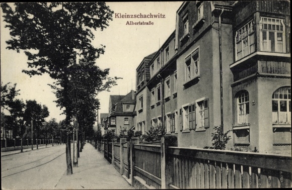 Postcard Dresden Kleinzschachwitz, Albertstrasse, building