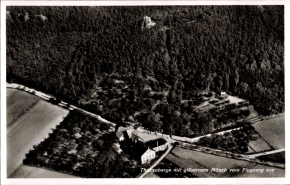 Ak Langenstein Halberstadt in de Harz, Thekenberge, luchtfoto, glazen monnik