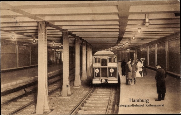 Postcard Hamburg Mitte Old Town, Rathausmarkt underground station with subway