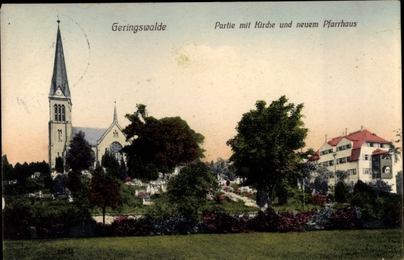Ak Geringswalde Sachsen, Partie mit Kirche und neuem Pfarrhaus