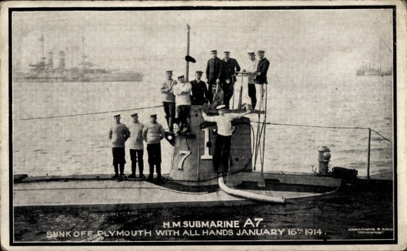 Ak British submarine, HM A7, Mannschaft, Plymouth 16. Januar 1914