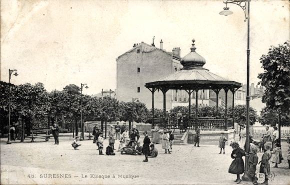 Ak Suresnes Hauts de Seine, Kiosque à Musique, Menschen um den Pavillon, Gartenanlage