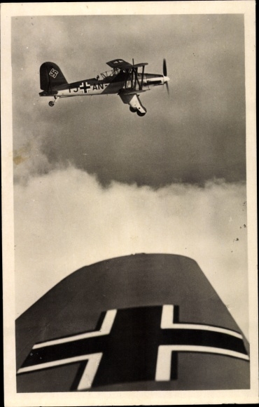 Postcard Deutsche Luftwaffe, multi-purpose aircraft Fieseler Fi 167 for aircraft carrier Graf Zeppelin