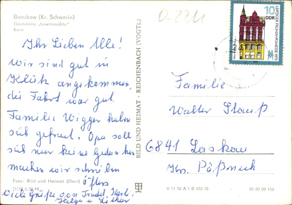 Postcard Banzkow, Gaststätte Lewitzmühle, De Lüd snakken..., Kern