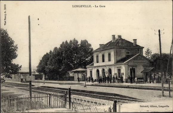 Ak Longeville en Barrois Meuse, la Gare, Gleisansicht