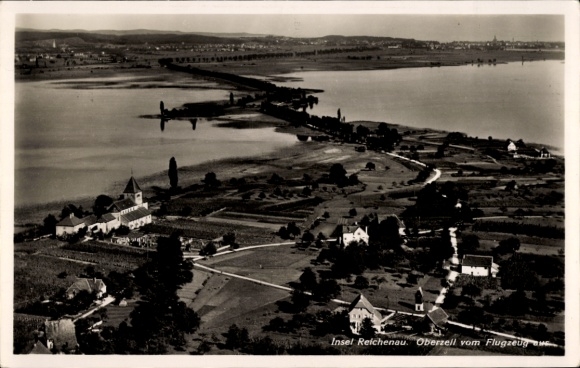Ak Oberzell Insel Reichenau Bodensee, vom Flugzeug aus