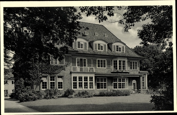 PC Hamburg Altona Nienstedten, Federal School Hochkamp of the DGB