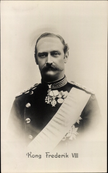 Postcard King Frederik VIII, King of Denmark