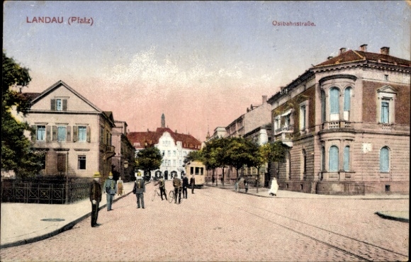Postcard Landau in der Pfalz, Ostbahnstraße, tram