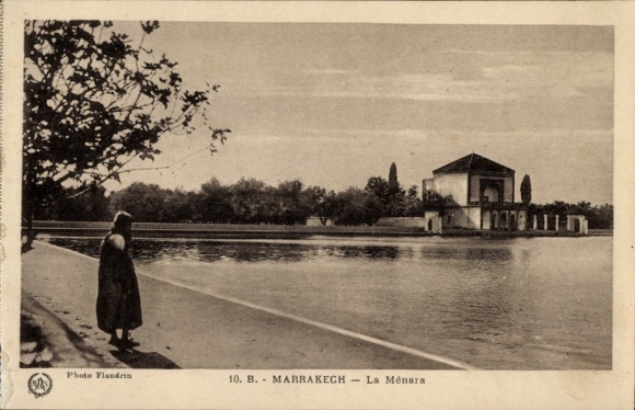 Ak Marrakech Marrakesch Marokko, Mann am Wasser, Ménara Garten,  Foto Flandrin
