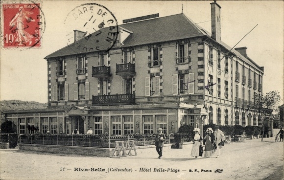 Postcard Ouistreham Riva Bella Calvados, Hotel Belle Plage