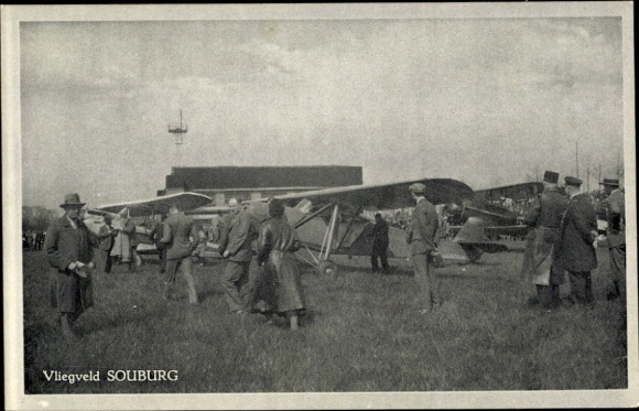 Postcard Oost Souburg Zeeland Netherlands, airfield, biplane