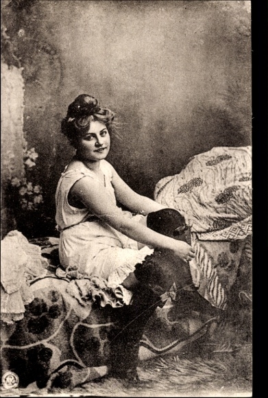 KP Młoda kobieta, Portret, Oranotyp