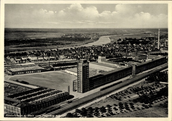 Postcard Rüsselsheim am Main Hessen, industrial site with factory premises, roads and rails