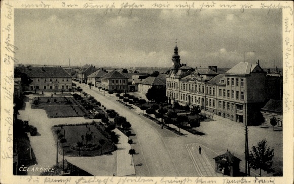 Postcard Čelákovice Tschelakowitz Central Bohemia, bird's eye view, street scene