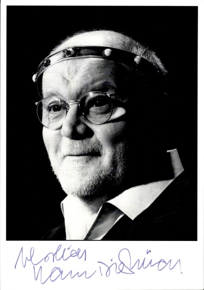 Postcard actor Hans Dieter Hüsch, crown, portrait, autograph