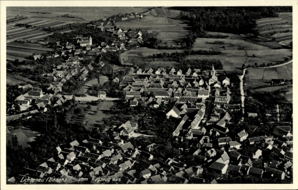 Ak Lichtenau in Baden, Lichtenau (Baden) vom Flugzeug aus, Luftaufnahme, Landschaft, Häuser