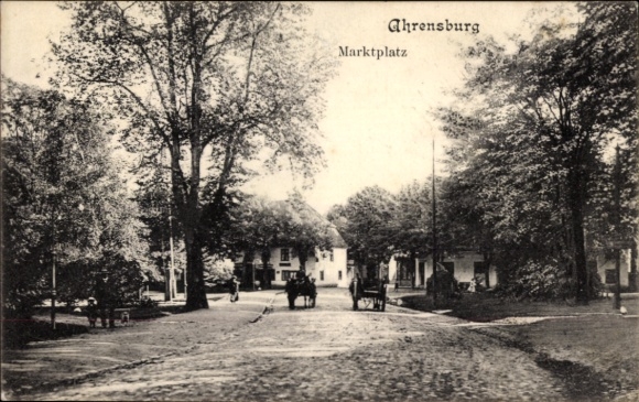 Ak Ahrensburg in Holstein, Marktplatz