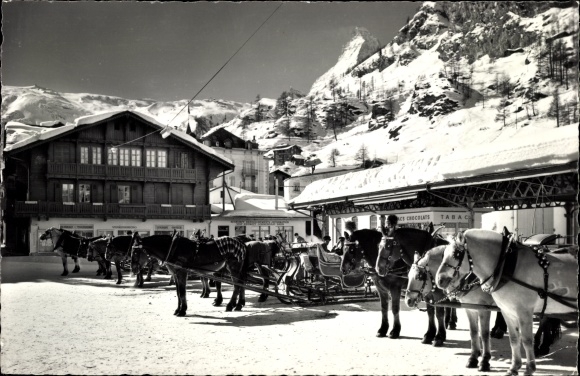 Postcard Zermatt Canton of Valais Switzerland, Bahnhofplatz and Matterhorn