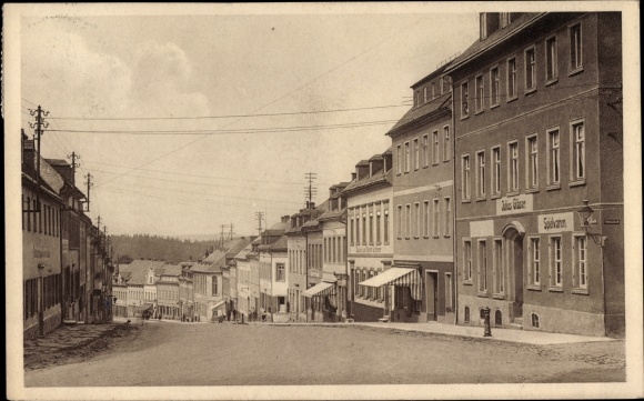 PC Zöblitz Marienberg in the Erzgebirge of Saxony, lot in the Johannisstraße, toys Julius glasses