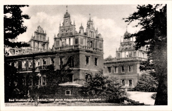Postcard Bad Muskau in Upper Lusatia, Castle