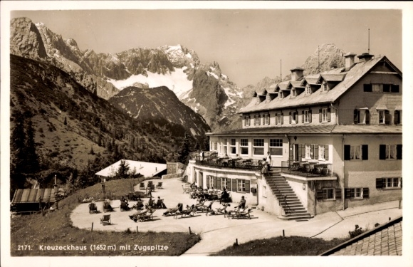 Postcard Garmisch Partenkirchen in Upper Bavaria, Kreuzeckhaus, Zugspitze
