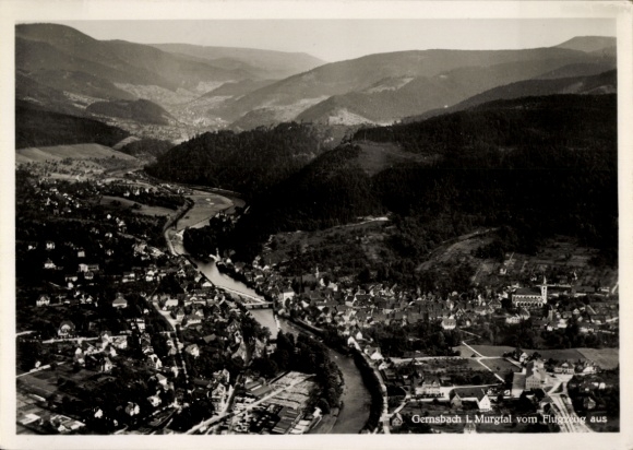 Ak Gernsbach im Murgtal Schwarzwald, Fliegeraufnahme