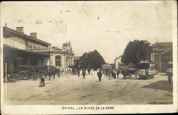 Postcard Épinal Lorraine Vosges, station square, tram