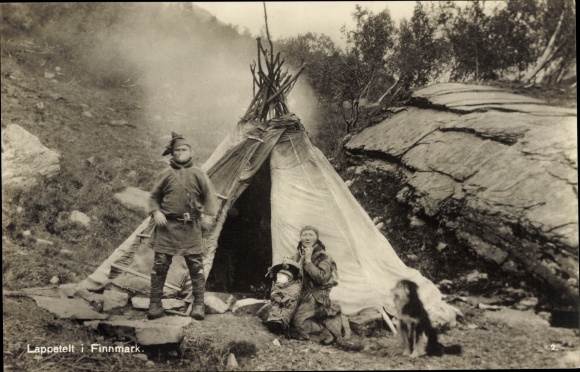 Postcard Lapland, Lappetelt i Finnmark, tent, family