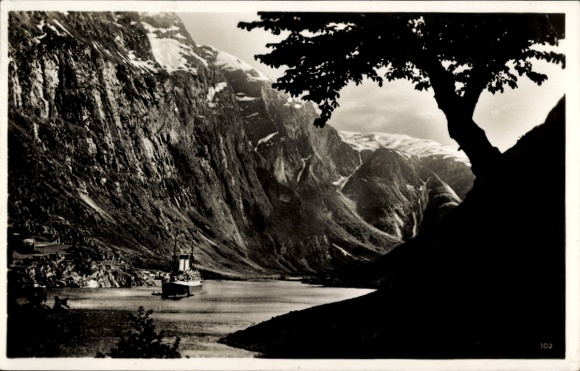 Ansichtkaart Gudvangen Noorwegen, Nærøfjord, stoomboot